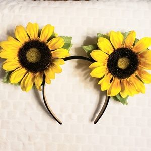 Custom minnie mouse ears